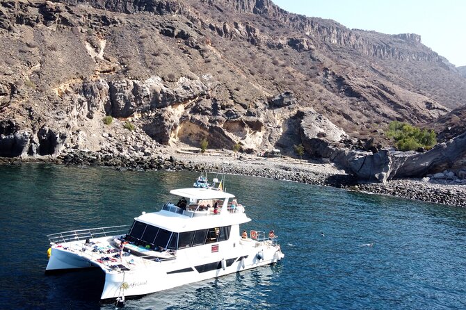 Afrikat Morning Cruise - Leaving Puerto Base for the southern coast
