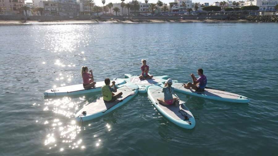 Arguineguín: Stand-up Paddleboard Yoga Class with Instructor - Choosing 9:00 AM or 18:30