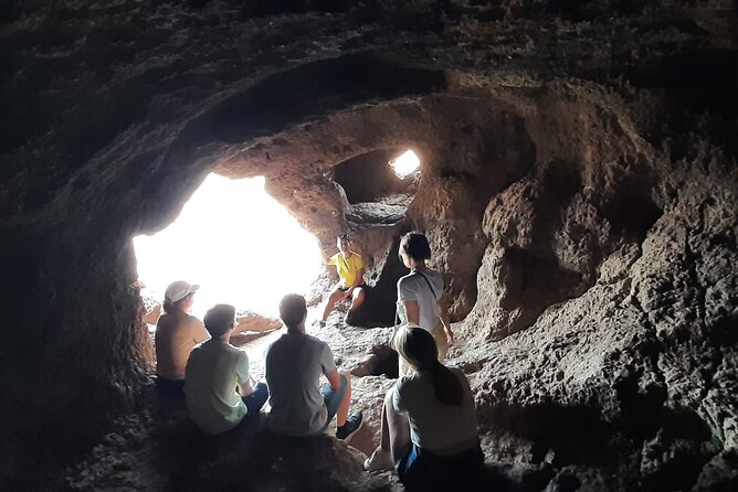 Barranco de las Vacas, caves & village by Sky Rebels local guides - What the small group changes