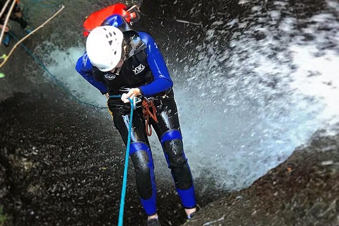 CANYONING aquatic and fun route in Gran Canaria - How hard is it for a first-time participant?