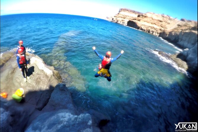 Coastering in Gran Canaria (Aquatic Route in the ocean cliffs) - Who should book this route?