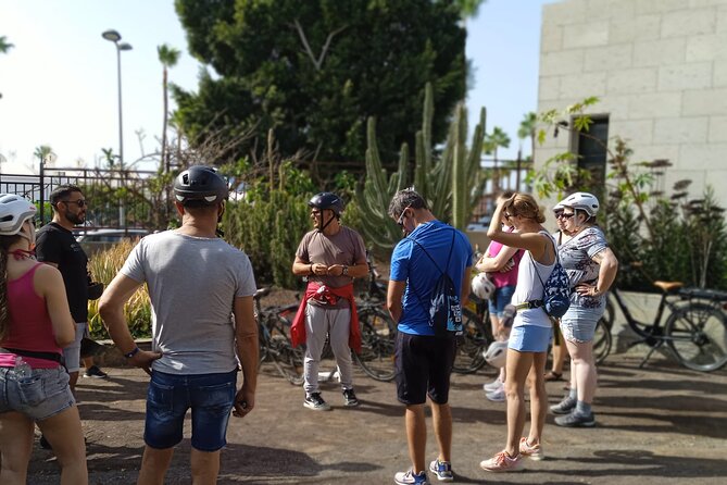 E-Bike CitySightseeing: Maspalomas Dunes, Playa Ingles, Meloneras - La Charca, the quiet side of the reserve
