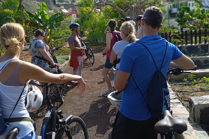 E-Bike CitySightseeing: Maspalomas Dunes, Playa Ingles, Meloneras - Meloneras promenade and Playa de Meloneras