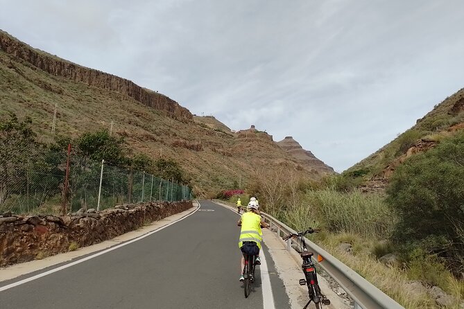 Electric Bike Panoramic South Coast Tour Optional Fishing Tapas - Pasito Blanco and the dry south coast