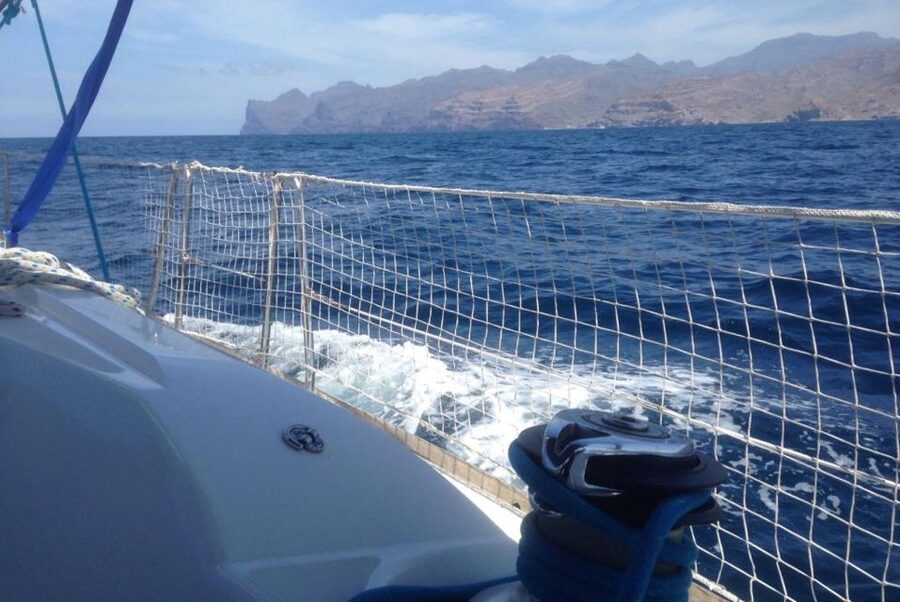 From Puerto de Mogán: Sailboat Trip with Food and Drinks - Who will get the most from this boat trip