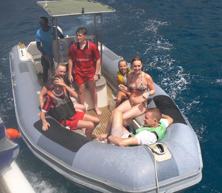 From Puerto Rico: Boat trip along the coast w/ Food & Drinks - Quick points to know before you book