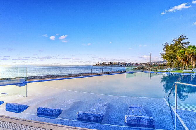 Full Day Ticket at Perchel Beach Club with Lunch - A typical visit from 11 a.m. to sunset