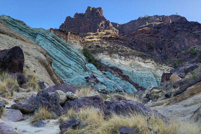 Full Private Tour of Gran Canaria with Natural Pools - Arucas and the black basalt church