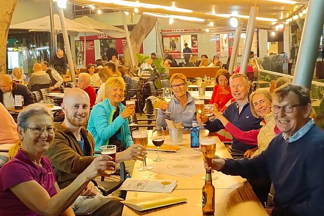 Gastronomic Bike Tour through Las Palmas at Night - Calle Triana and the middle stop
