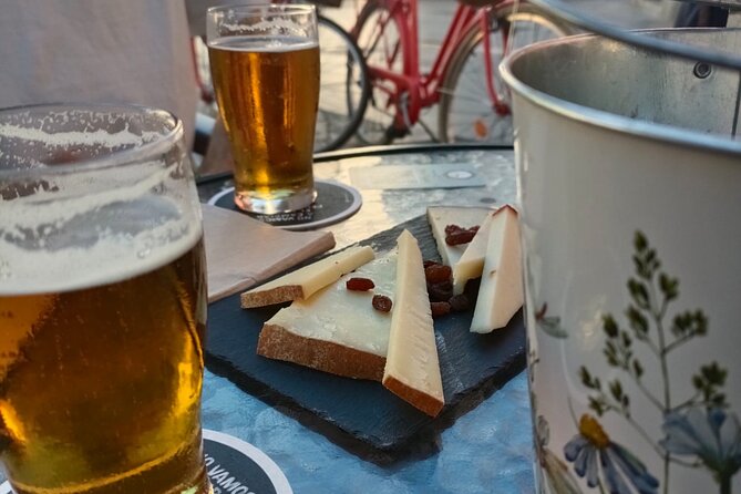 Gastronomic Bike Tour through Las Palmas at Night - Who will enjoy this ride most