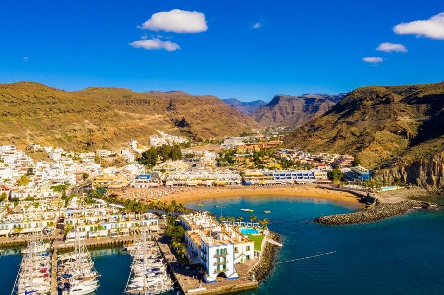 Gran Canaria: Full-Day Island Sightseeing Coach Tour - Los Azulejos de Veneguera and the island’s volcanic colors