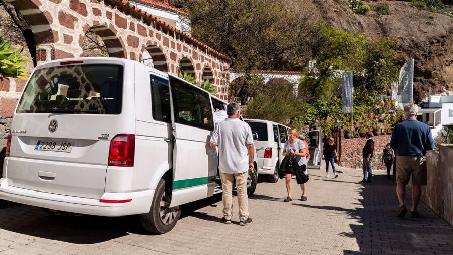 Gran Canaria: Rural Villages Guided Sightseeing Tour - Tejeda and the almond bakery