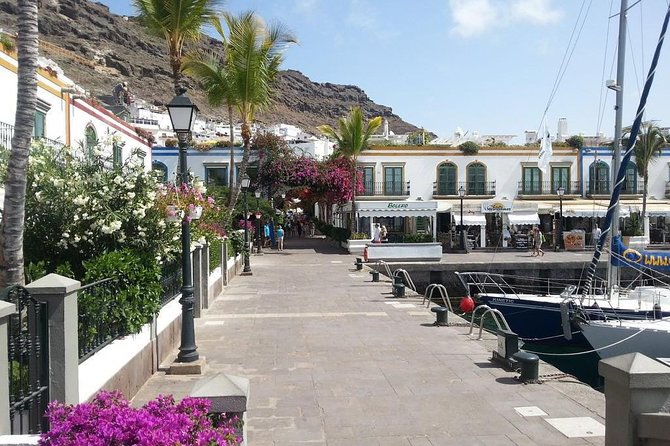 Gran canaria shopping day in Puerto Mogan - Why Puerto Mogan works well for a market morning
