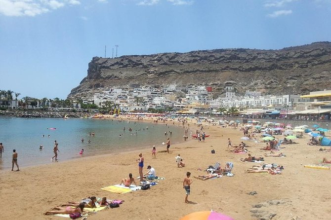 Gran canaria shopping day in Puerto Mogan - The guide adds value before you go exploring