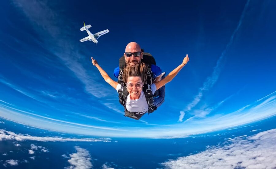 Gran Canaria : Skydiving over Maspalomas Dunes - What the Gran Canaria jump is really like