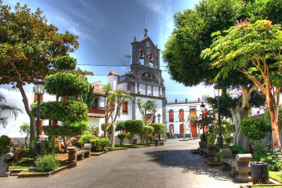 Gran Canaria Tour: Past and Present - Teror, the Basilica, and Canarian town life