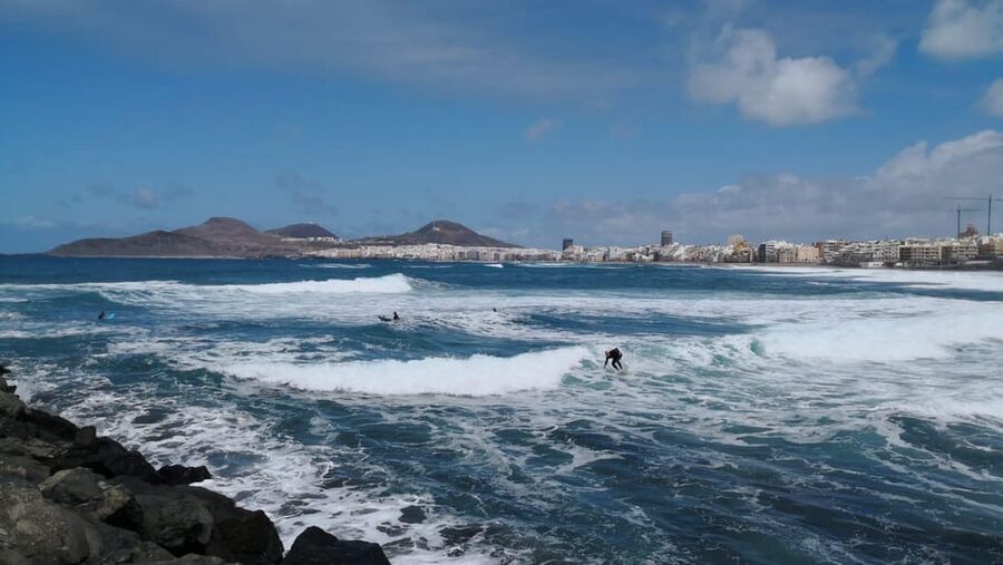 Gran Canaria Welcome: Private Exploring Tour and Local Guide - Language, group size, and the style of guiding