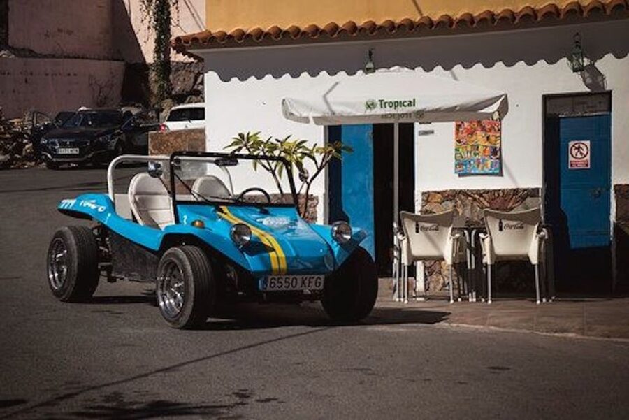 Gran Canary: 70's VW Buggy Tour - A Canarian village stop and a welcome drink