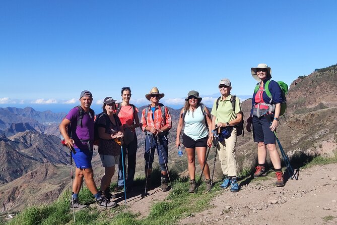 Hikes Roque Nublo - A simple breakfast picnic in the mountains