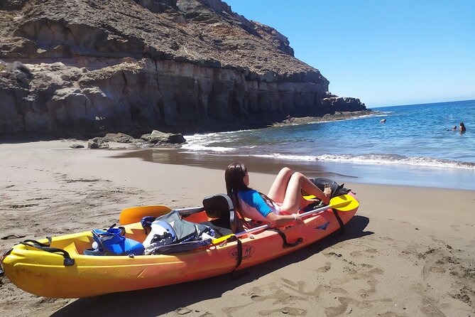 Kayak & Snorkeling Tour in Caves in Mogan - Learning to handle the ocean kayaks
