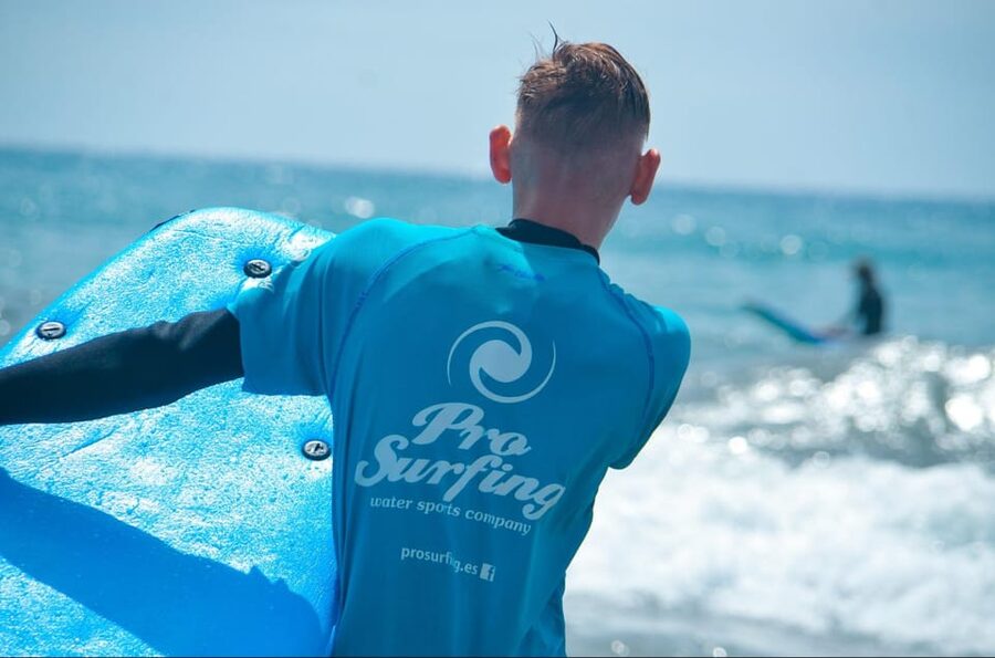 Las Palmas: Learn to Surf with a Special Price for Two Group - The extra photo and video option