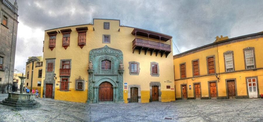 Las Palmas: Private Old City Guided Walking Tour with Tapas - Vegueta, where the city’s story becomes visible