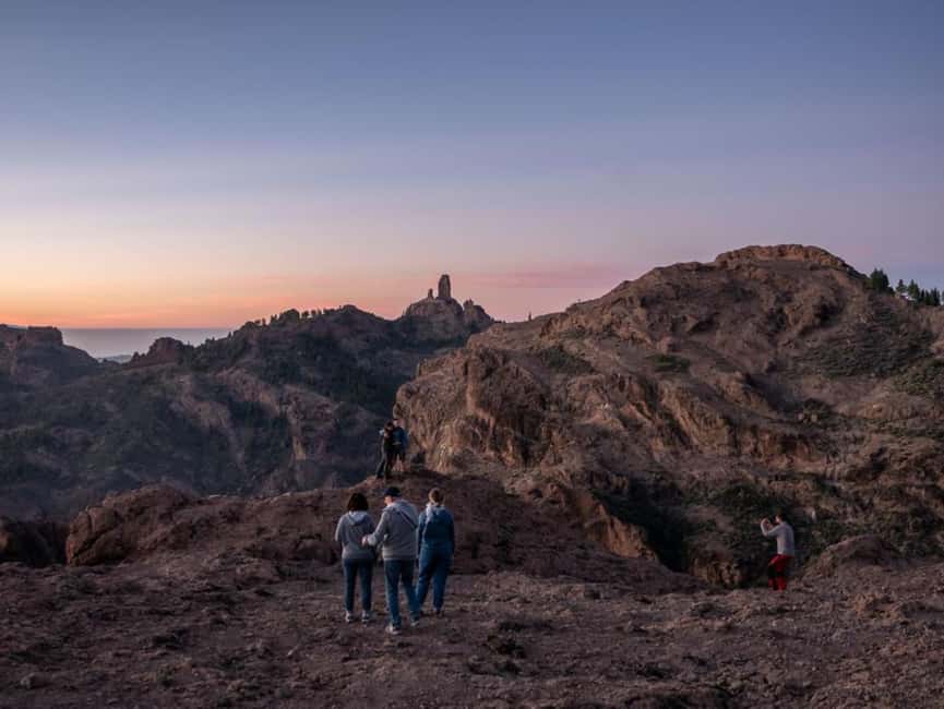 Las Palmas: Sunset & Night Sky Guided Astronomy Hiking Tour - Snacks, hot drinks, and a slower pace