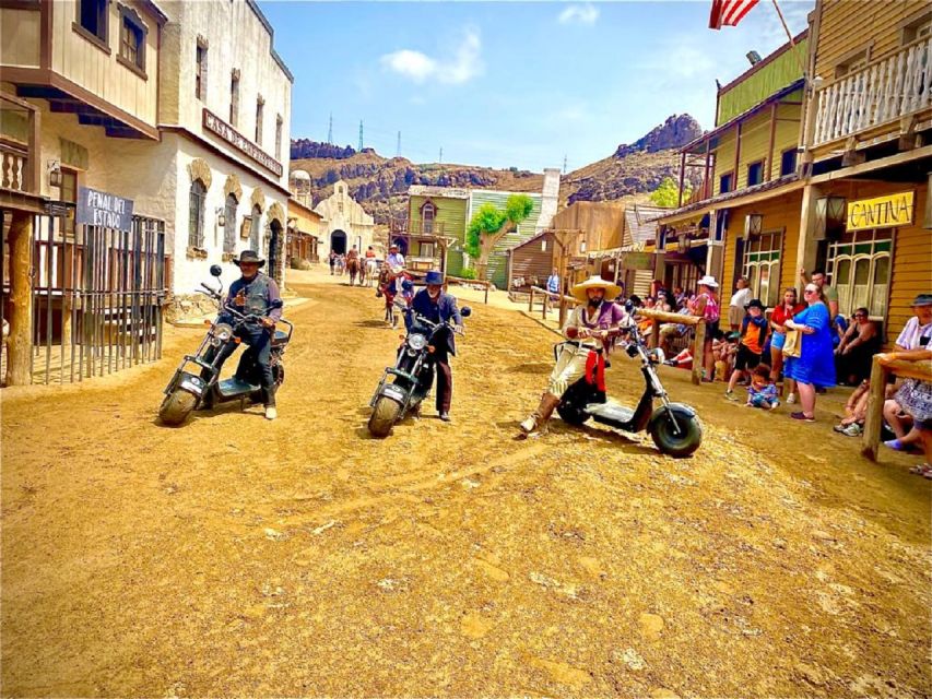 Maspalomas: E-Scooter or E-Bike Tour+Western Town Sioux City - Should you book it?