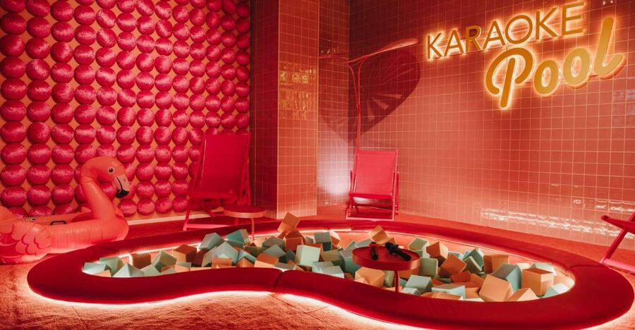 Maspalomas: Holiday World Themed Karaoke Room Rental - A private stage inside Holiday World Maspalomas