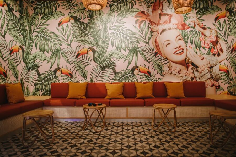 Maspalomas: Holiday World Themed Karaoke Room Rental - Who will enjoy this most?