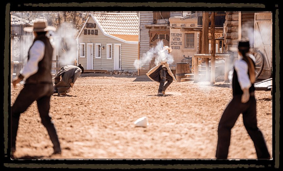 Maspalomas: Tickets to Sioux City Park - Expect a bank robbery, horses, and plenty of comic action