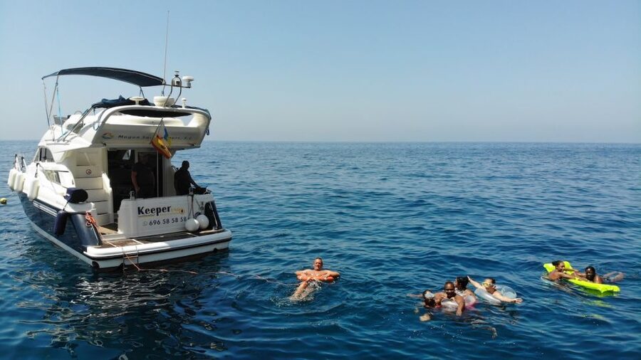Mogan: Dolphin Watching Boat Trip with Swim Stop - A natural beach and a second kind of fun