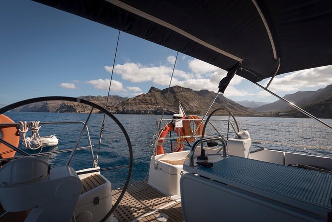 Private 3-hours afternoon SailingTour and Snorkeling with Food and Drinks - The real value of $588.12