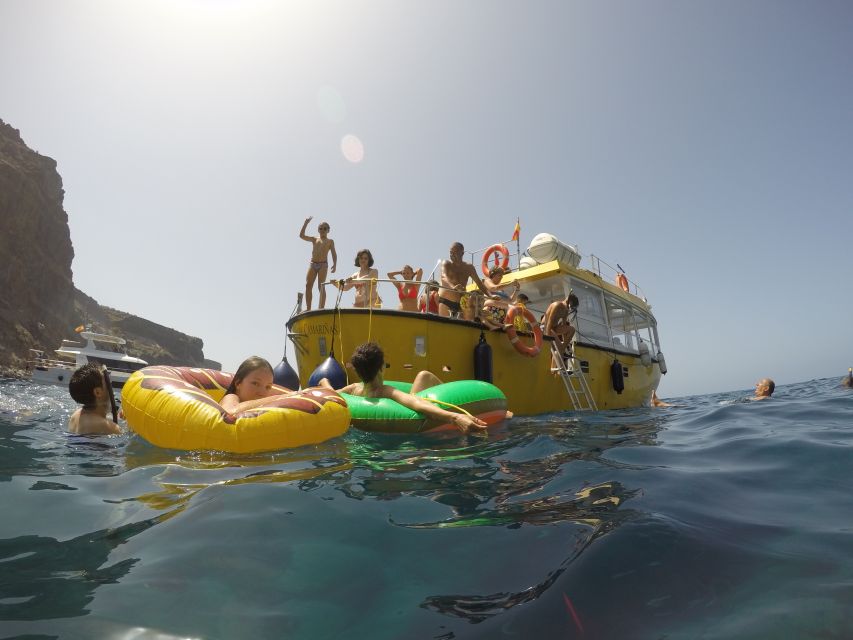 Puerto de Mogan: Boat and Snorkeling Trip - A simple Canarian lunch on board