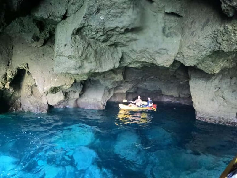 Puerto Mogán: Guided Adventure Kayak Tour in Caves & Snorkel - Photographs, equipment, and what to wear