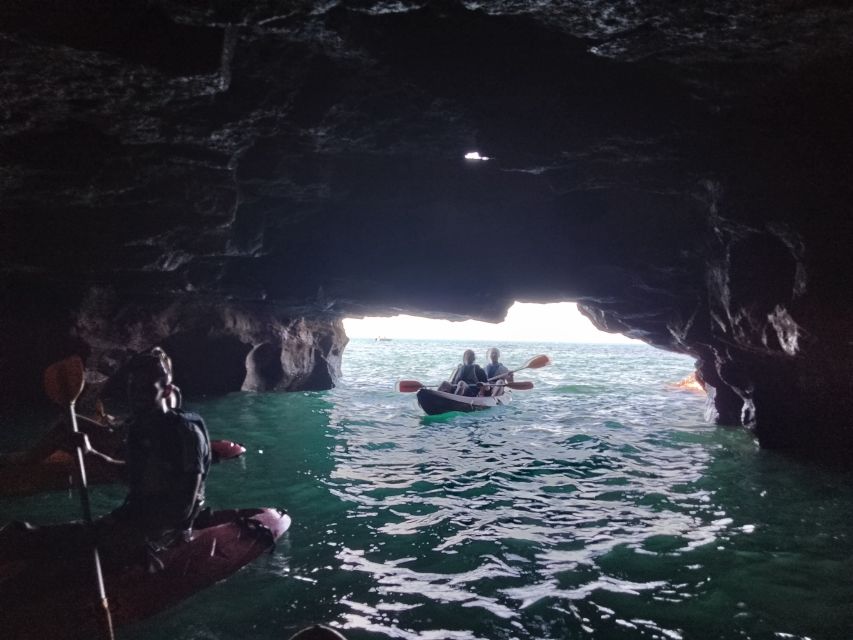 Puerto Mogán: Guided Adventure Kayak Tour in Caves & Snorkel - Fitness, swimming, and age limits