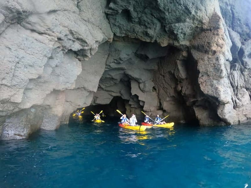 Puerto Mogán: Guided Adventure Kayak Tour in Caves & Snorkel - Paddling into the Mogán cave system