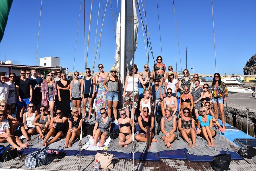 Puerto Rico: 4-Hour Catamaran Excursion in the South - Lunch with a view instead of a restaurant