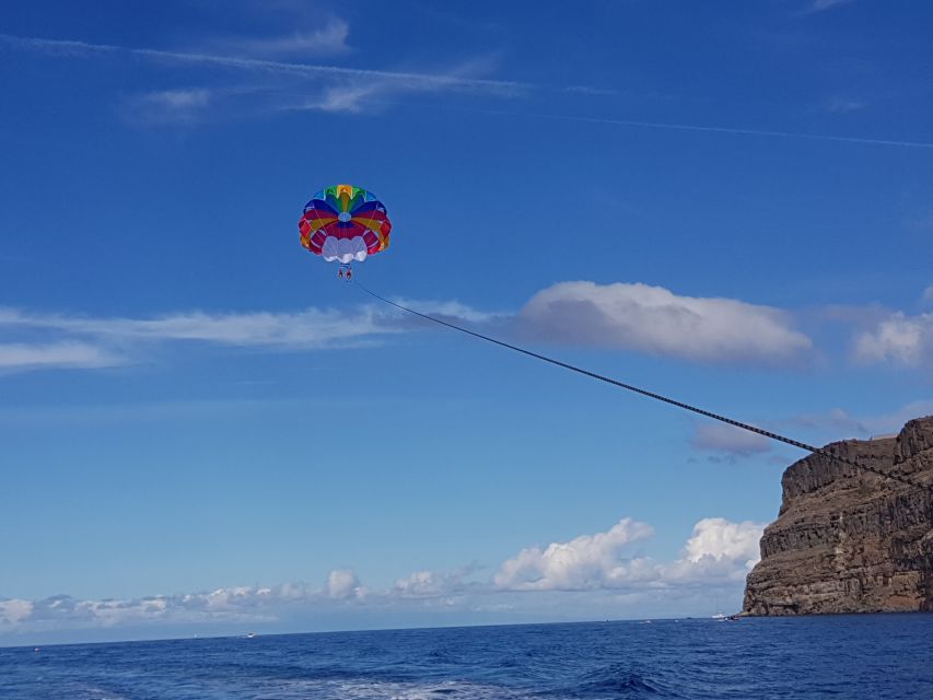 Puerto Rico de Gran Canaria : Parasailing - Coming back down to the boat