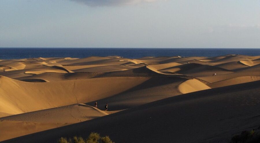 Rent a City Bike 18 gears from 9 hours to 7 days: Maspalomas - A longer ride toward San Agustín
