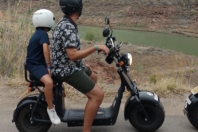 Rent e-Scooter 2 seater from 1 untill 4 Hour : Explore Maspalomas - San Agustin and the return ride