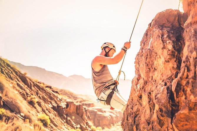Rock Climbing from Beginners to Experts - Small Groups ツ - The guides and the teaching style