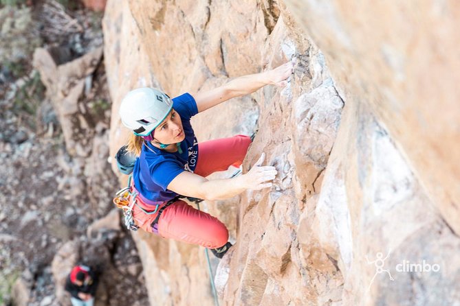 Rock Climbing from Beginners to Experts - Small Groups ツ - Equipment, insurance, and photos