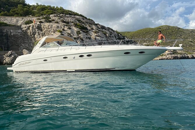 Shared Yacht Tour with Drinks Lunch and Snorkeling - Quick takeaways before you book