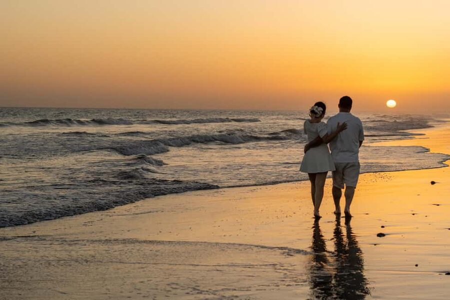 Sunset Photography at Dunas Maspalomas - Languages and group arrangements