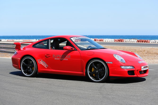 Supercar Experiences on the Circuit of Maspalomas - Choosing between the Mazda MX5 and a Ferrari