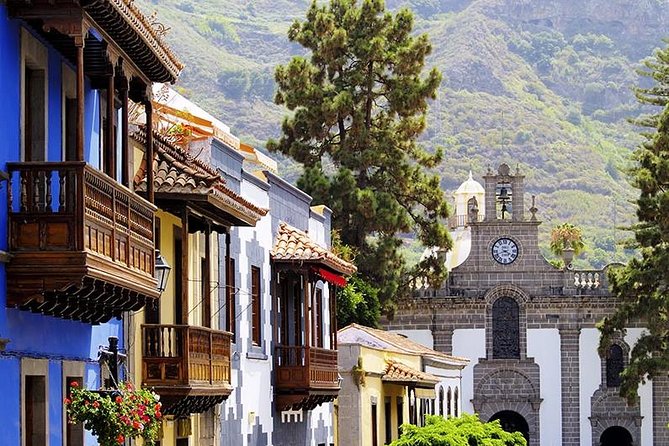 Teror and San Mateo Traditional Markets - Gran Canaria - Who will enjoy this day most