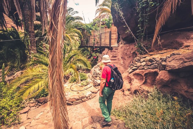 The Red Canyon Tour - Small Group Trip with Local Food Tasting ツ - La Fortaleza de Ansite and the island before tourism