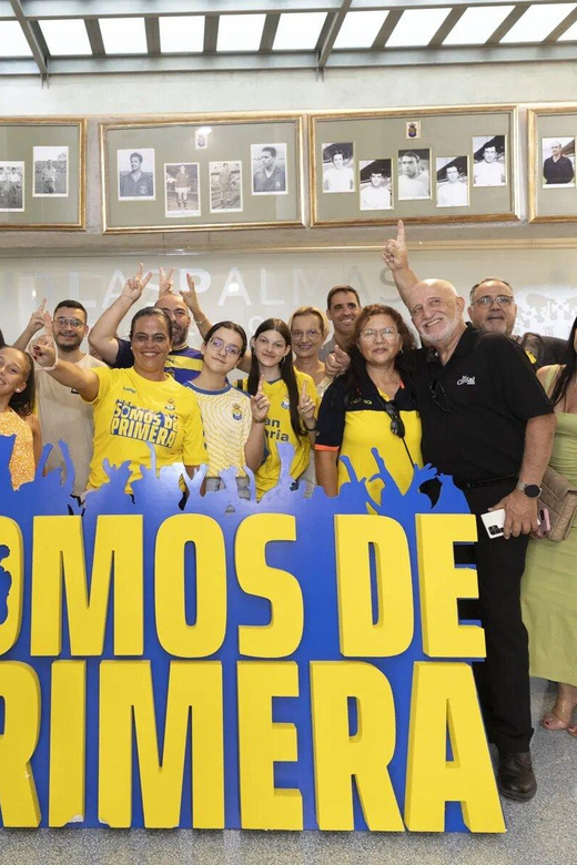 UD Las Palmas Gran Canaria Stadium Guided Tour - The press conference room and club story